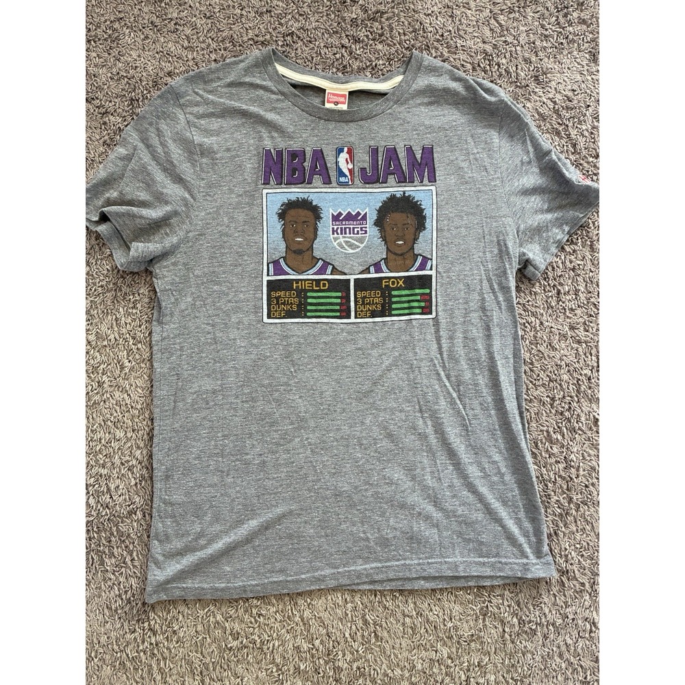 Homage Sacramento Kings T-Shirt | Graphic NBA Jam w/ Hield & Fox | XL